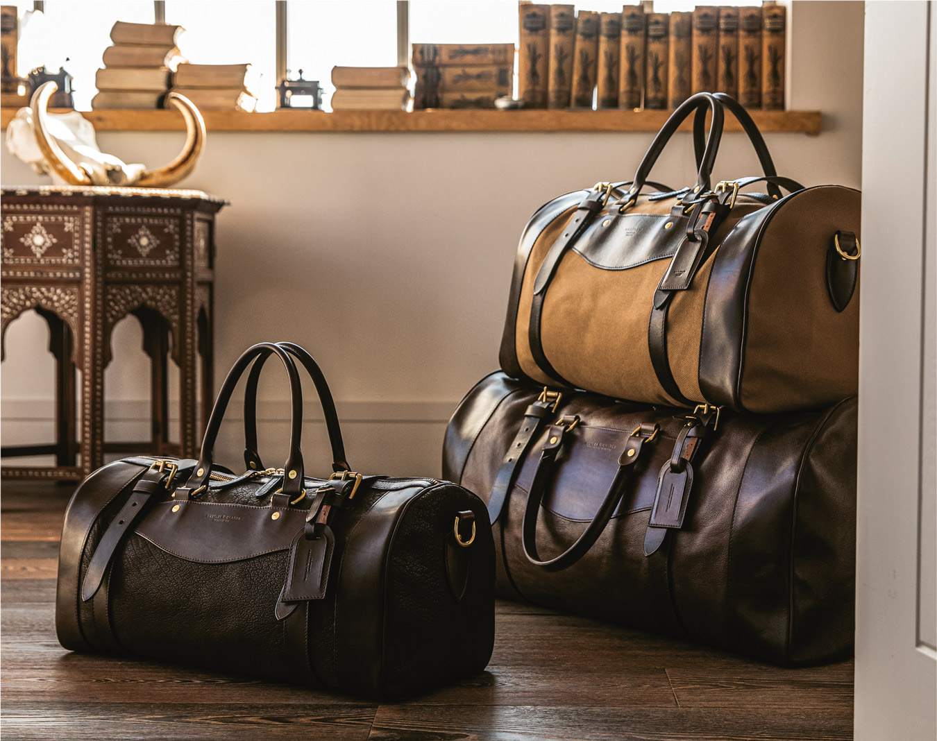 Leather Field Bags - Luxury Cartridge Bags - Westley Richards
